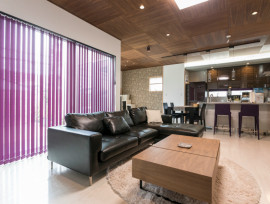 個性豊かな表情をもつ家