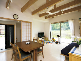 四季と暮らす平屋造りの家