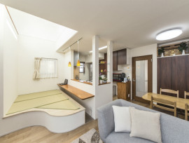 畳コーナーのある家