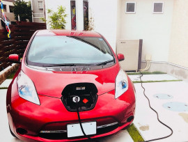 ★きっと役立つプチ情報★ ~電気自動車と住宅~