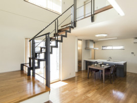 スタディコーナーのある家