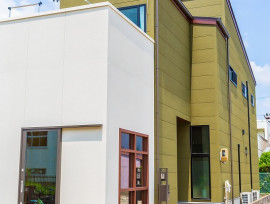 細長い土地を活かした将来を見据えた家