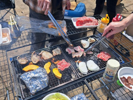 春の恒例行事、お花見を開催しました。