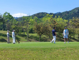 春のゴルフコンペ