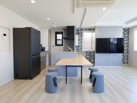 大人かわいいモダンテイストへフルリノベーション