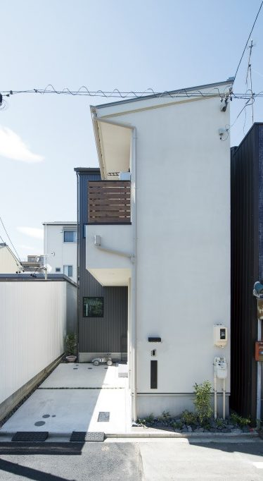 狭小地に建つアイデア豊かな家 注文住宅 リノベーションは名古屋の工務店スペースラボ